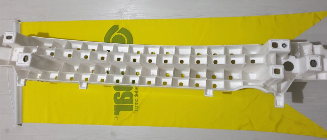 resimler/genel/Renault megan 4 arka tampon darbe emici orjinal sifir mais 850900059r